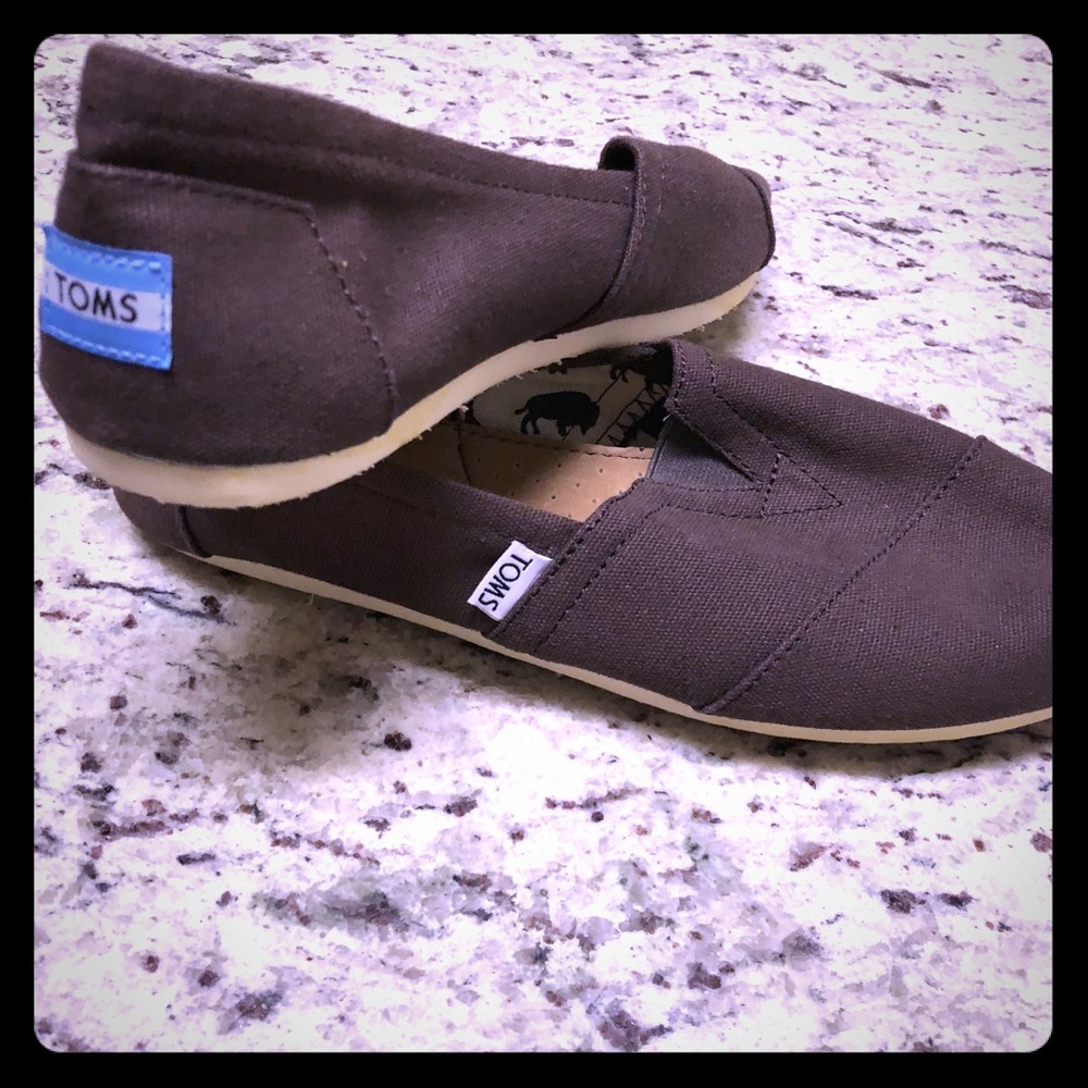 9m Brown Toms